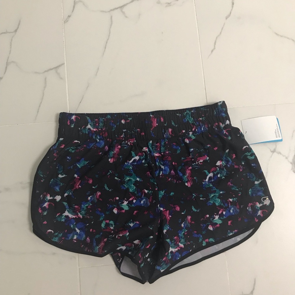 Speckled color gym shorts